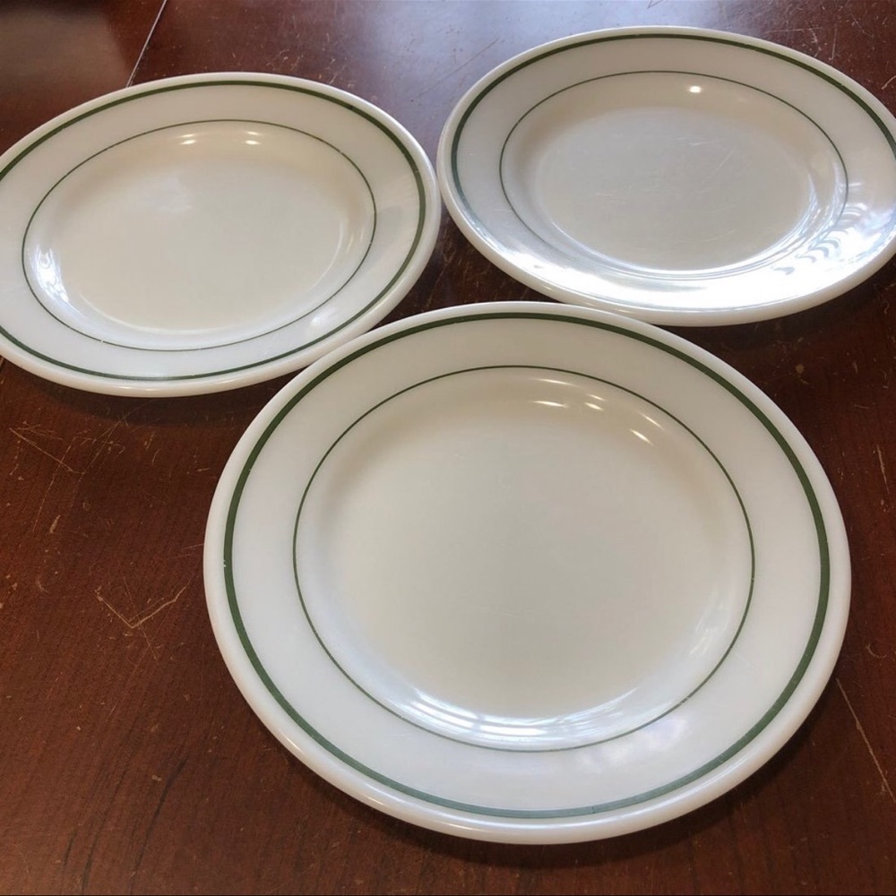 Pyrex White Dinner Plates with Green Trim